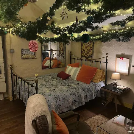 Hot-tub Hideaway Apartamento