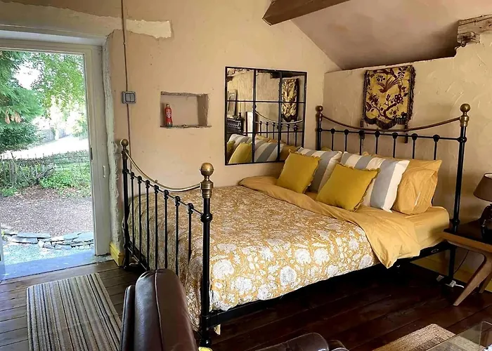 Hot-tub Hideaway Near Sawrey