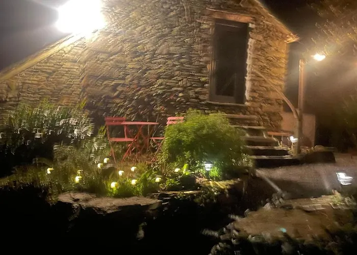 Hot-tub Hideaway * Near Sawrey