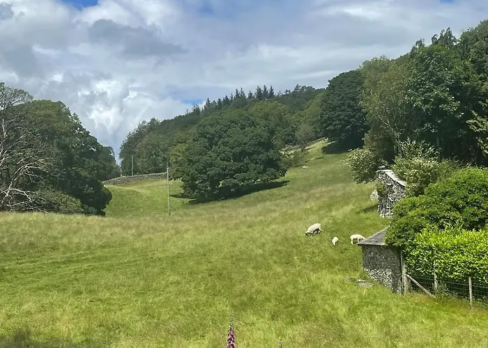 Hot-tub Hideaway Near Sawrey