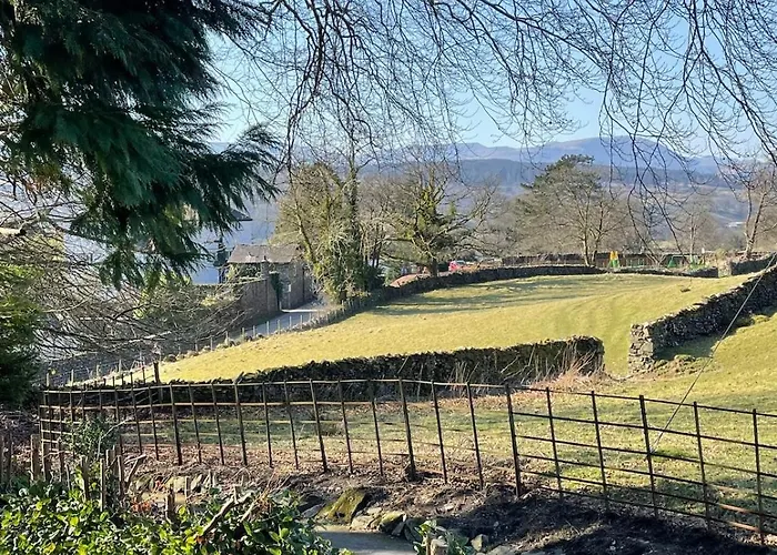 Hot-tub Hideaway Near Sawrey