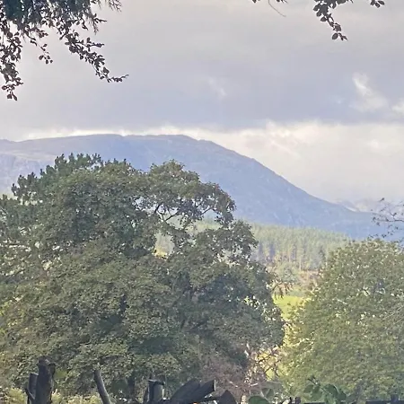 公寓 Hot-tub Hideaway