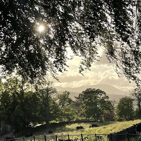 Hot-tub Hideaway Apartman Near Sawrey